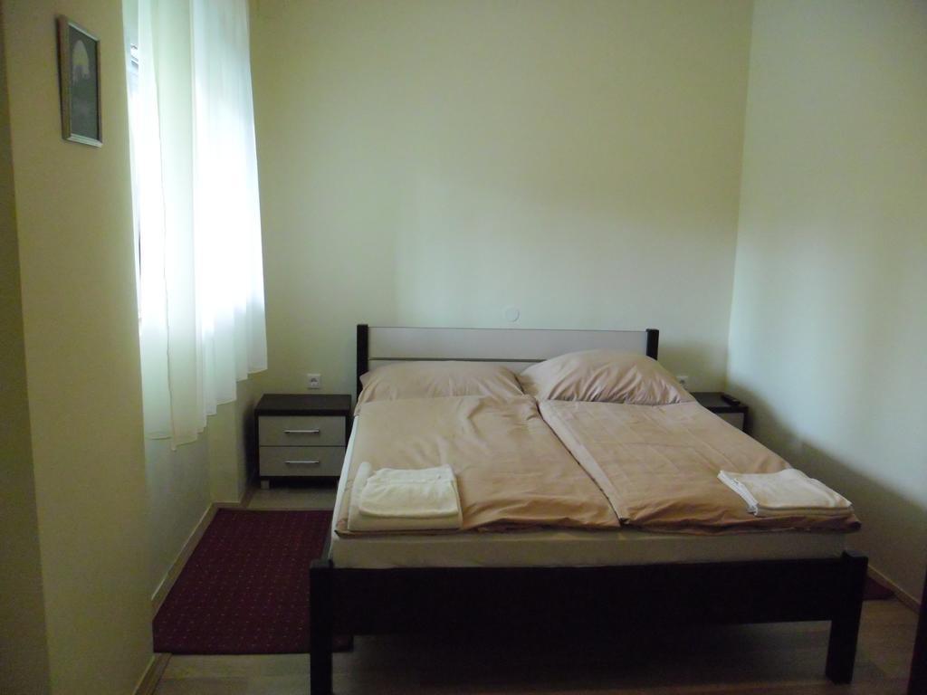 Hotel Family Balatonföldvár Habitación foto